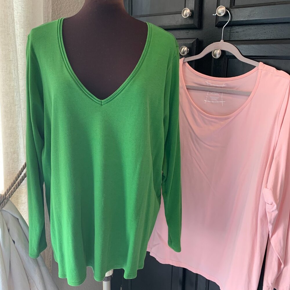 Lane Bryant Set 2 cotton tees 22/24 EUC